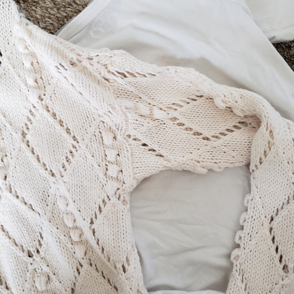 LOFT Sweater - Picture 7 of 7